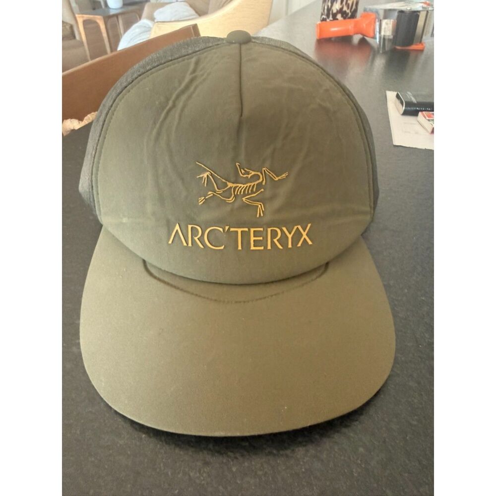 Arc'Terix Hiking Hat Cap